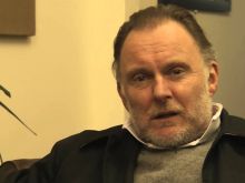 Robert Glenister