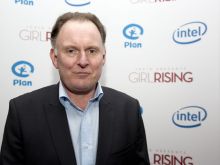 Robert Glenister