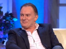 Robert Glenister