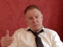 Robert Glenister