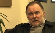 Robert Glenister