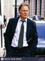 Robert Glenister