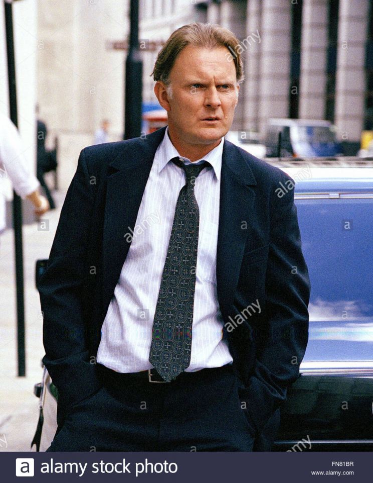 Robert Glenister