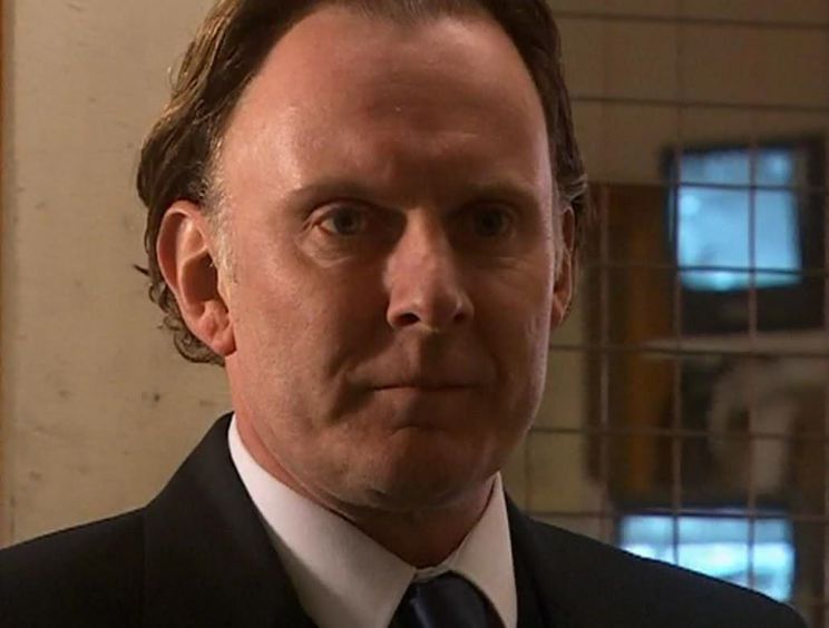 Robert Glenister
