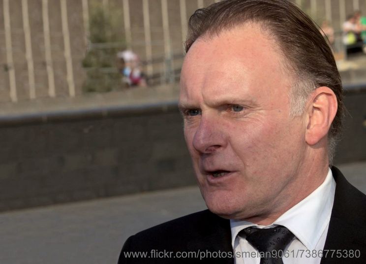 Robert Glenister