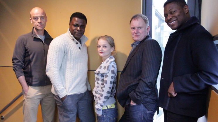 Robert Glenister