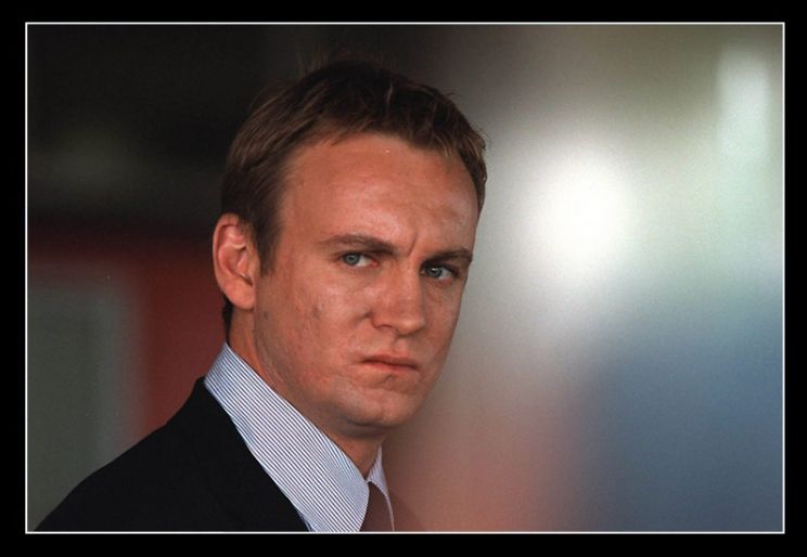 Robert Glenister