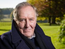 Robert Hardy