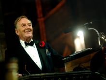 Robert Hardy