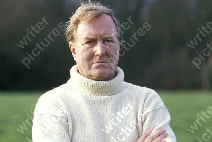 Robert Hardy