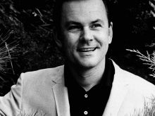 Robert Hogan