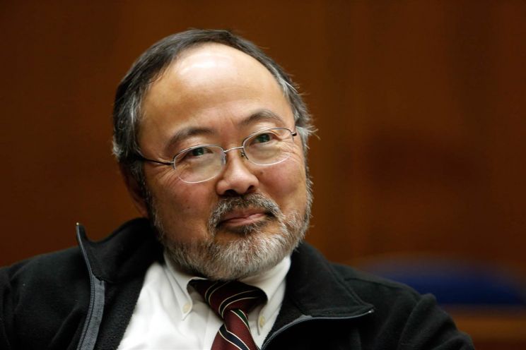 Robert Ito
