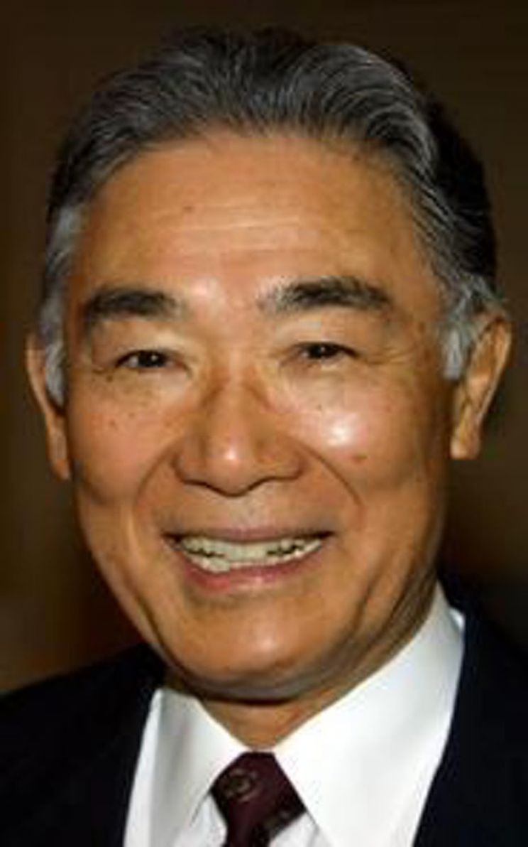 Robert Ito