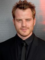 Robert Kazinsky