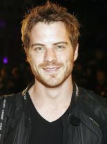 Robert Kazinsky