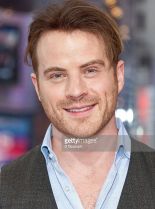 Robert Kazinsky