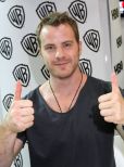 Robert Kazinsky