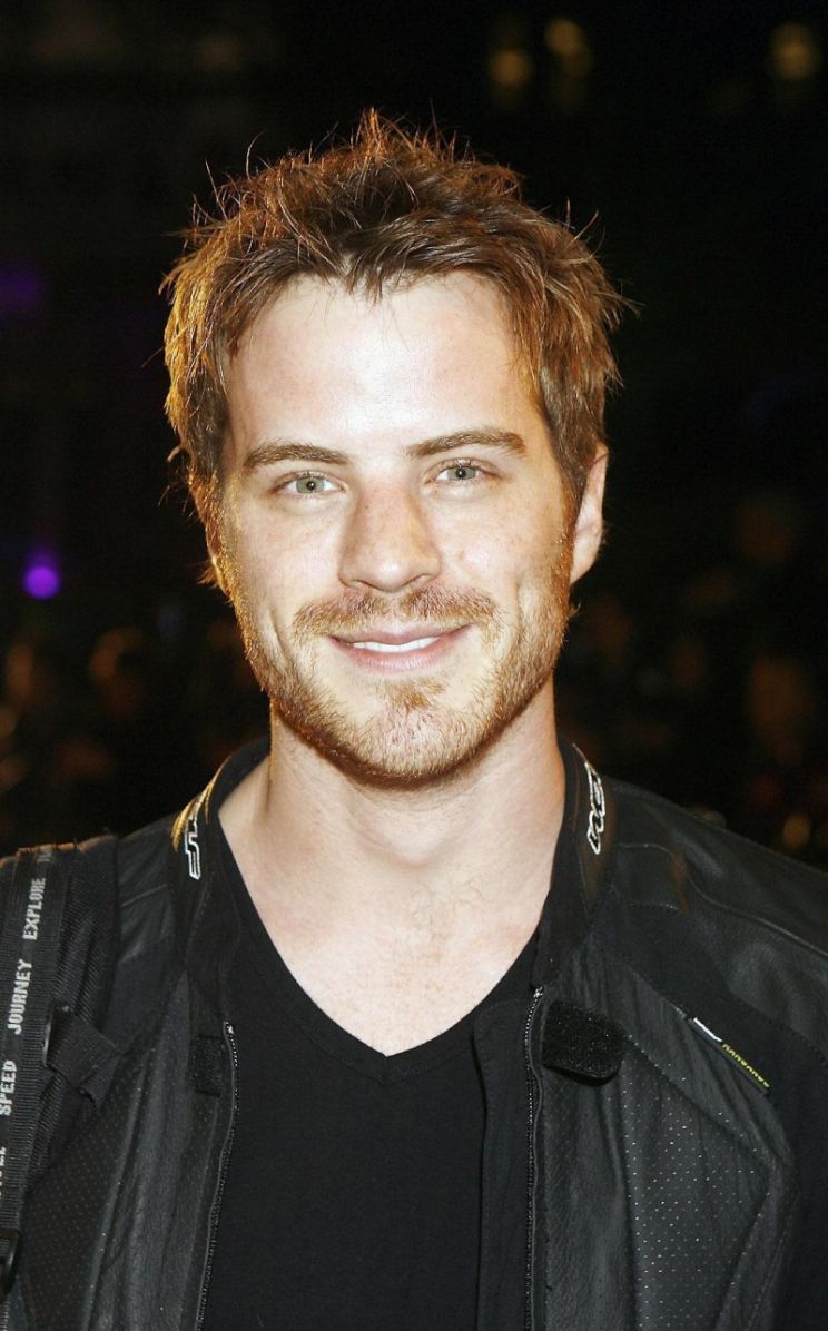 Robert Kazinsky