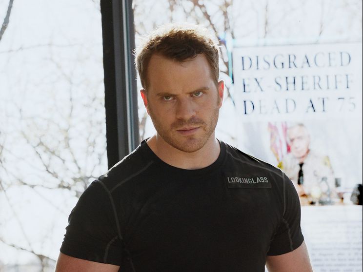 Robert Kazinsky