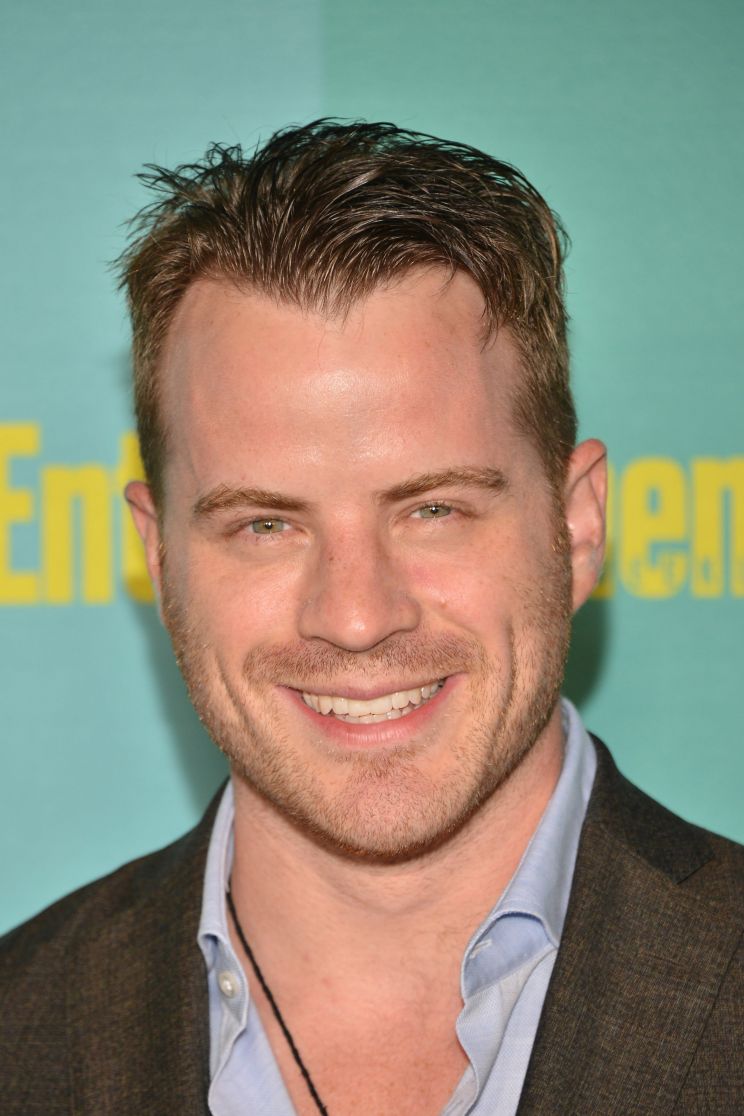 Robert Kazinsky