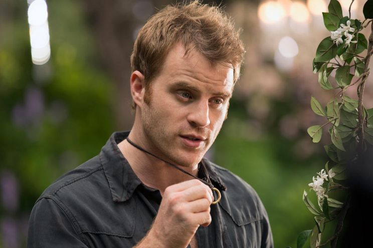 Robert Kazinsky