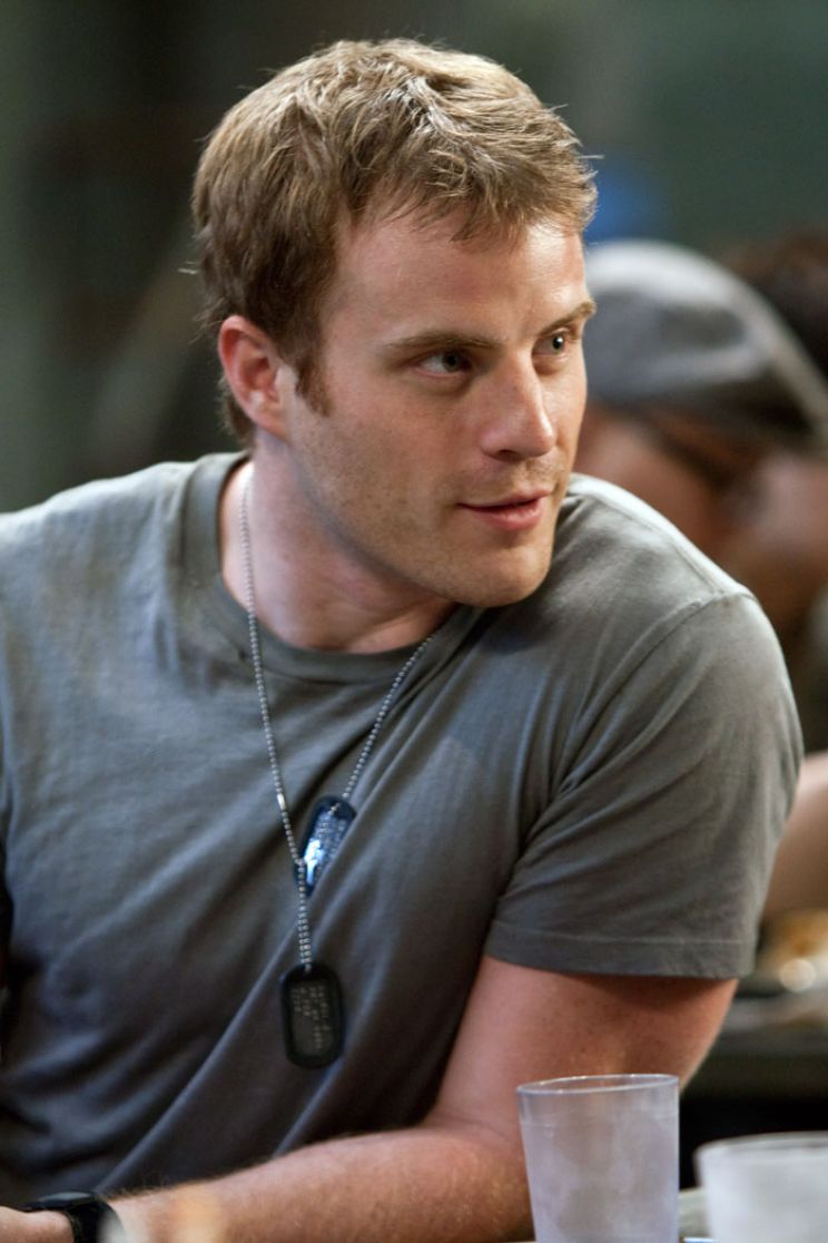 Robert Kazinsky