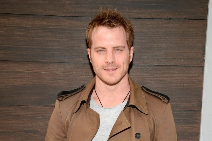 Robert Kazinsky