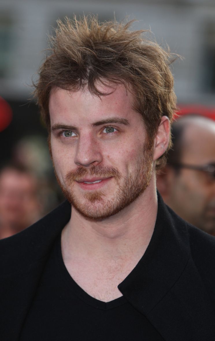 Robert Kazinsky