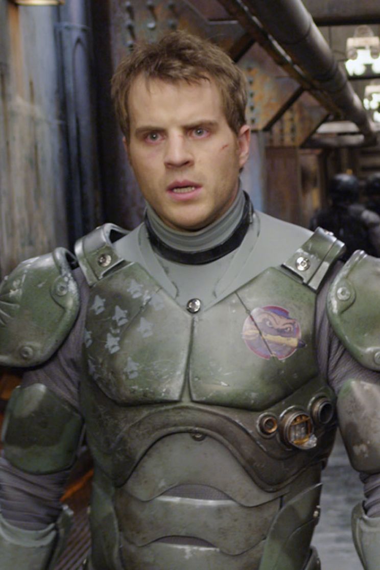 Robert Kazinsky