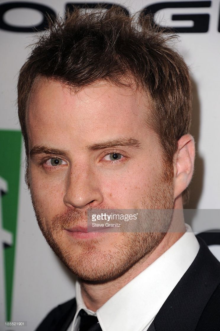 Robert Kazinsky