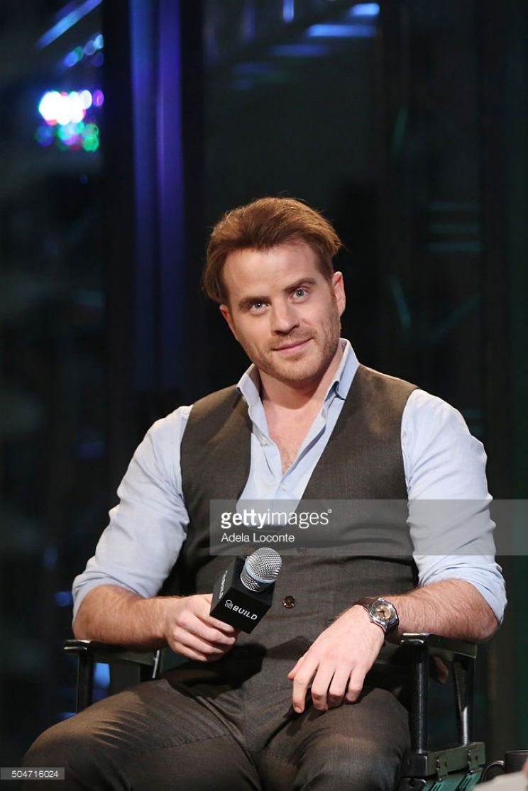Robert Kazinsky