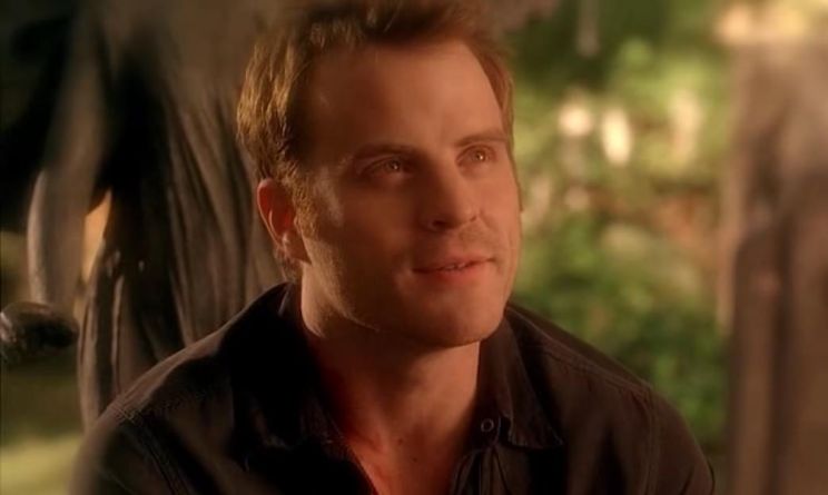 Robert Kazinsky