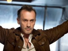 Robert Knepper