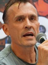 Robert Knepper