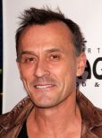 Robert Knepper