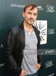 Robert Knepper