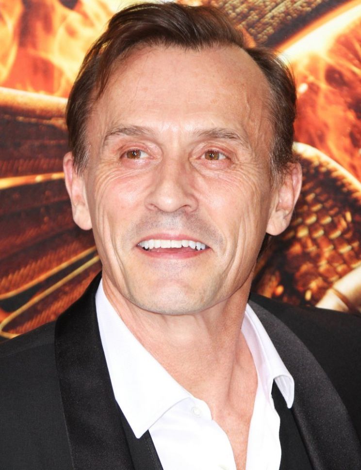 Robert Knepper