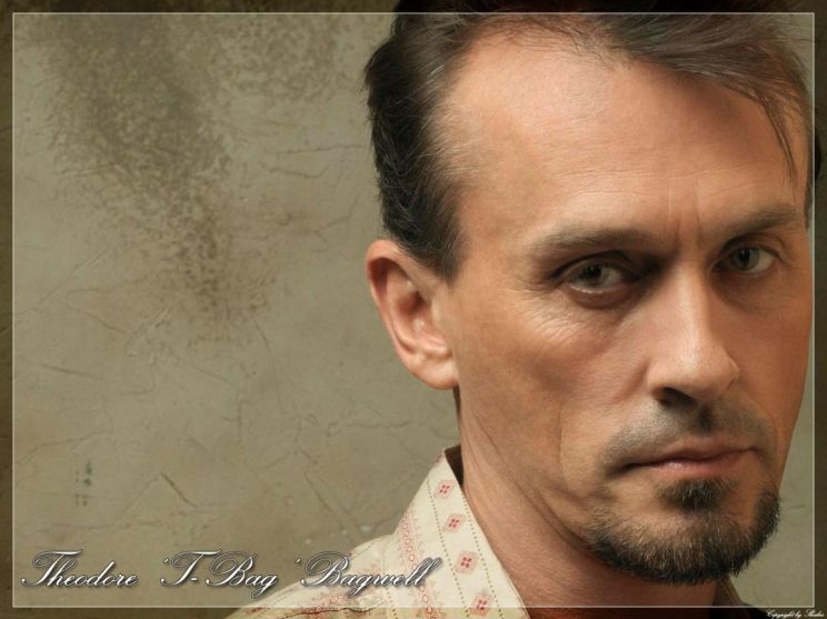 Robert Knepper