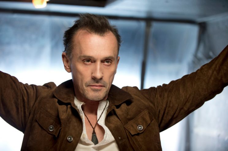 Robert Knepper