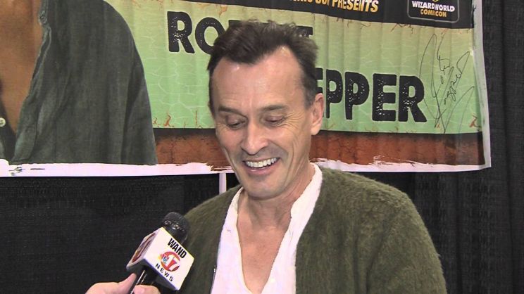 Robert Knepper