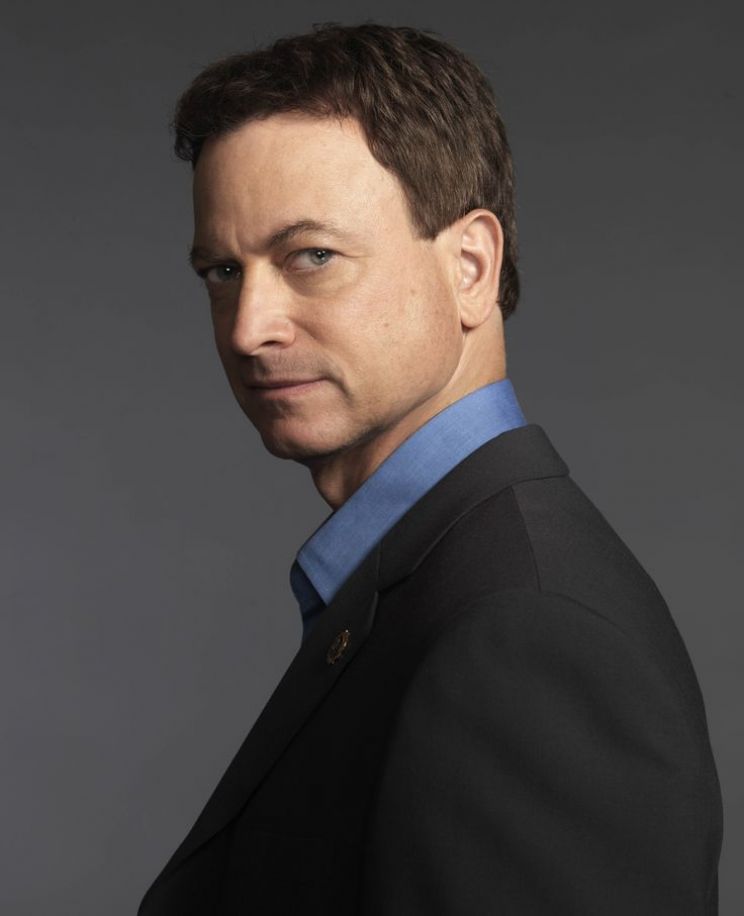 Robert L. Sinise