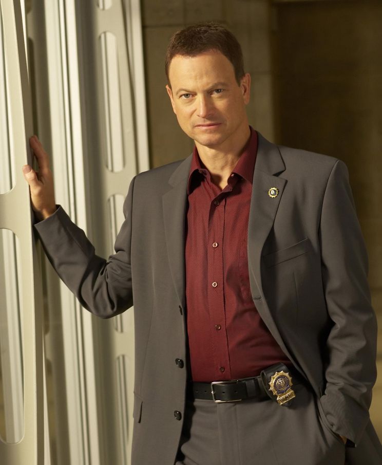 Robert L. Sinise