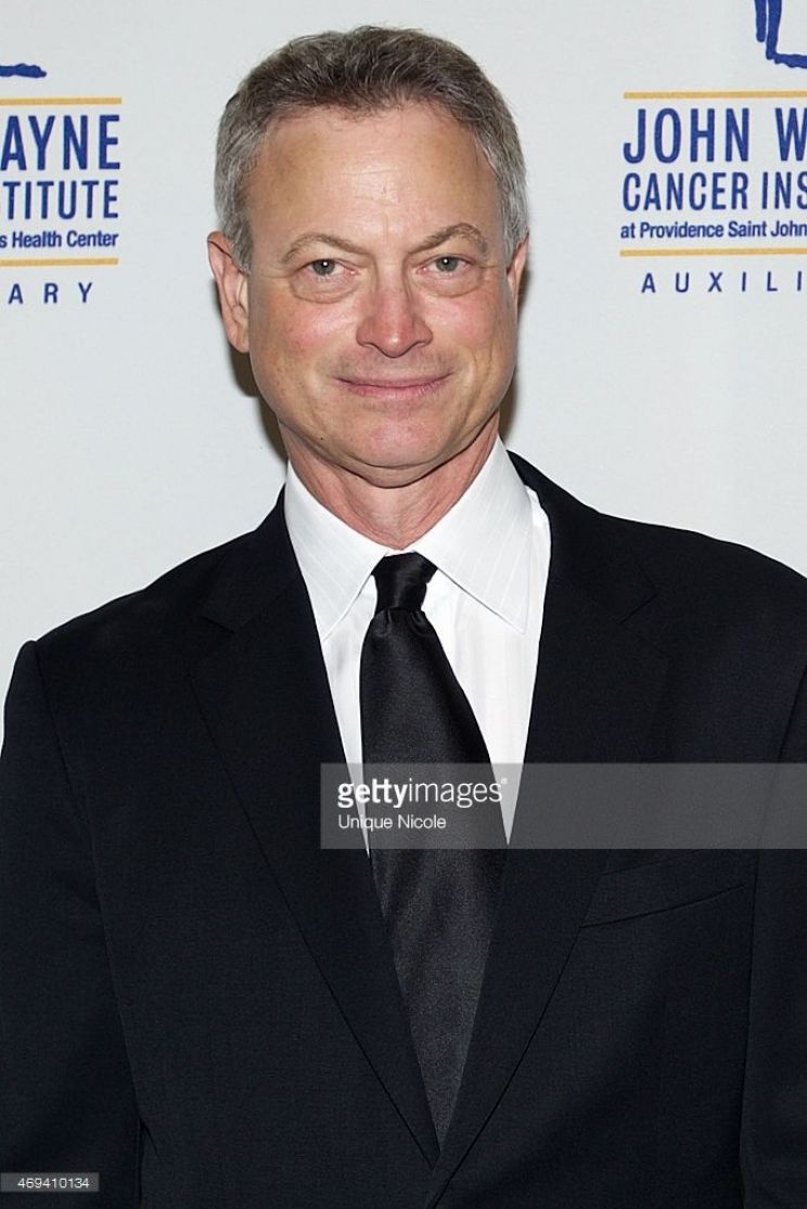 Robert L. Sinise