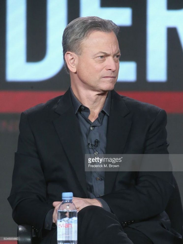 Robert L. Sinise