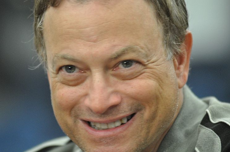 Robert L. Sinise