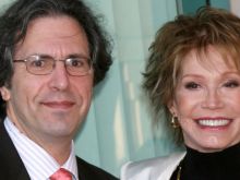 Robert Levine