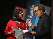 Robert Lindsay
