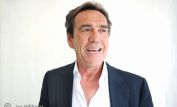 Robert Lindsay