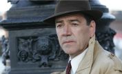 Robert Lindsay