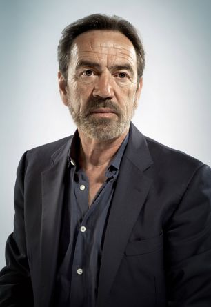 Robert Lindsay